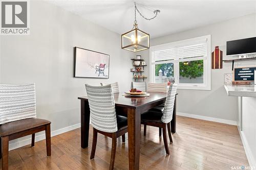 2 Springstein Avenue, Regina, SK - Indoor Photo Showing Dining Room