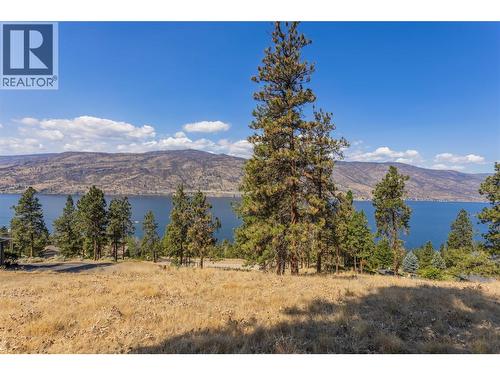2393 Arthur Court, Kelowna, BC 