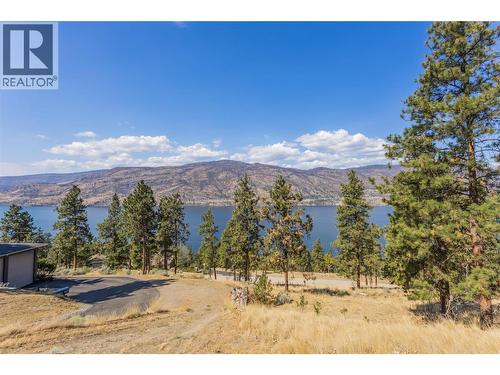 2393 Arthur Court, Kelowna, BC 