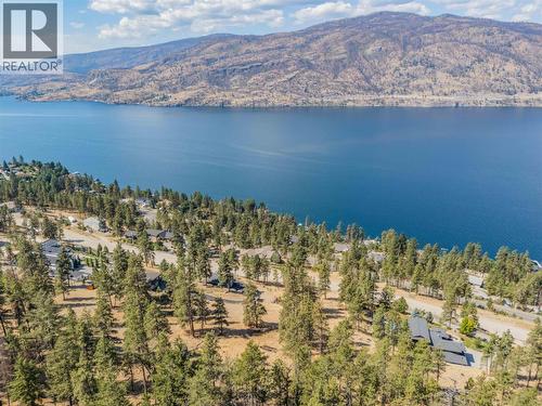 2393 Arthur Court, Kelowna, BC 