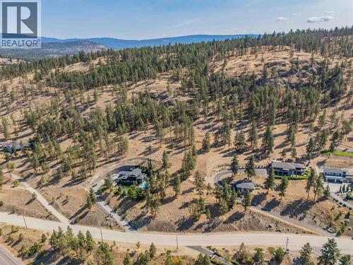 2393 Arthur Court, Kelowna, BC 
