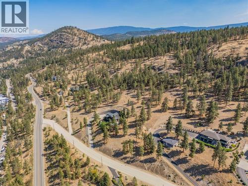 2393 Arthur Court, Kelowna, BC 