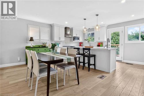 516 Kenmarr Crescent, Burlington, ON - Indoor Photo Showing Dining Room