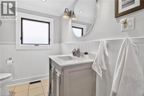 516 Kenmarr Crescent, Burlington, ON - Indoor Photo Showing Bathroom