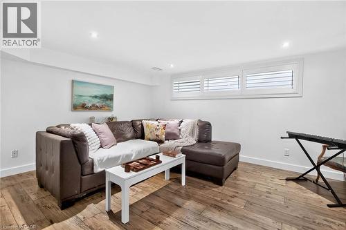 516 Kenmarr Crescent, Burlington, ON - Indoor