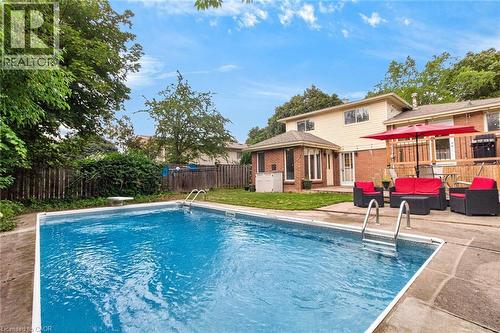 516 Kenmarr Crescent, Burlington, ON - Outdoor With In Ground Pool With Backyard