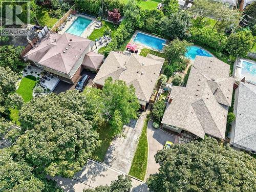 516 Kenmarr Crescent, Burlington, ON - Outdoor With In Ground Pool