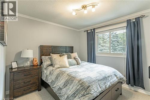 281 Blackacres Boulevard, London, ON - Indoor Photo Showing Bedroom