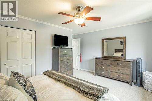 281 Blackacres Boulevard, London, ON - Indoor Photo Showing Bedroom