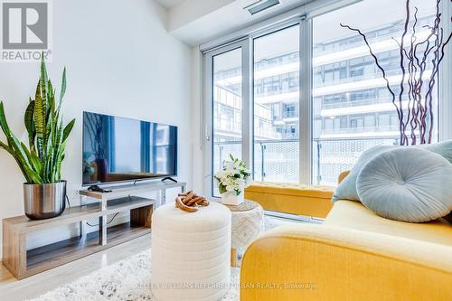 1635 - 135 Lower Sherbourne Street, Toronto, ON - Indoor