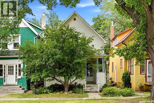 2242 Angus Street, Regina, SK - Outdoor With Facade