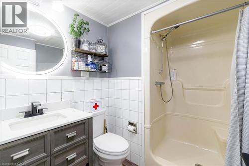 111 Decou Road, Simcoe, ON - Indoor Photo Showing Bathroom