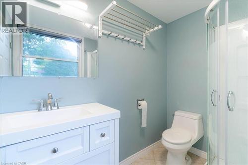111 Decou Road, Simcoe, ON - Indoor Photo Showing Bathroom