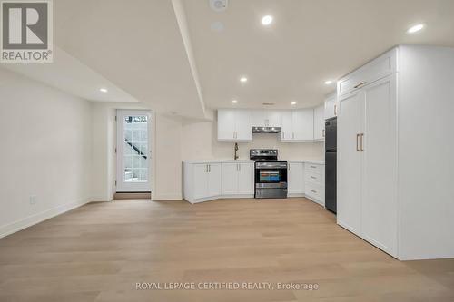 LOWER - 5016 NATKARNI CRESCENT , Mississauga, Ontario L5V 1L2 5