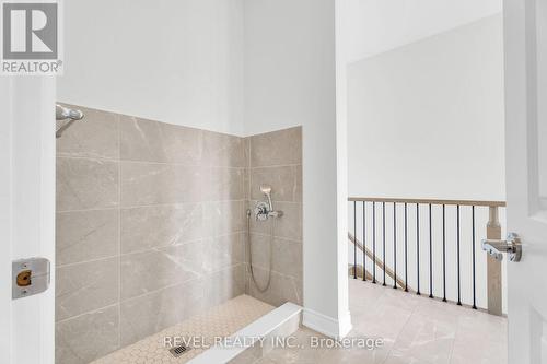36 Ewing Way, Amaranth, ON - Indoor Photo Showing Bathroom