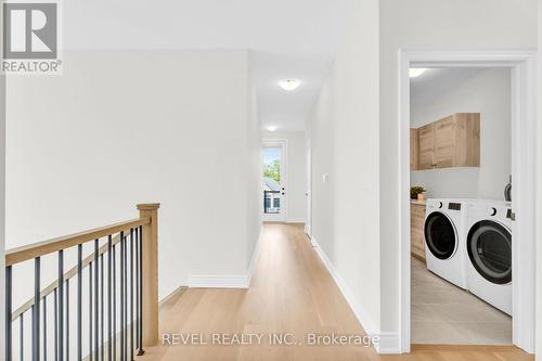 36 Ewing Way, Amaranth, ON - Indoor Photo Showing Laundry Room