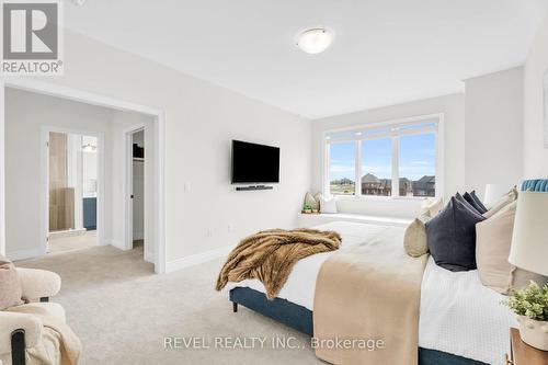 36 Ewing Way, Amaranth, ON - Indoor Photo Showing Bedroom