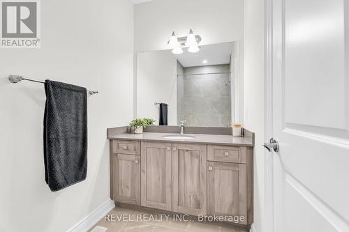 36 Ewing Way, Amaranth, ON - Indoor Photo Showing Bathroom