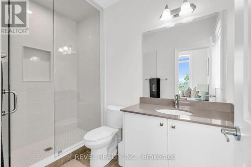 36 Ewing Way, Amaranth, ON - Indoor Photo Showing Bathroom