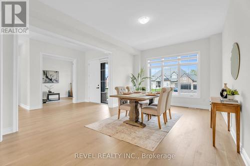 36 Ewing Way, Amaranth, ON - Indoor Photo Showing Dining Room