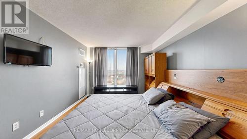 804 - 2901 Kipling Avenue, Toronto, ON - Indoor Photo Showing Bedroom