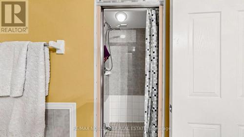 804 - 2901 Kipling Avenue, Toronto, ON - Indoor Photo Showing Bathroom