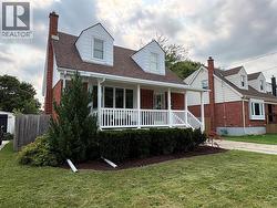 488 MONTCALM AVENUE Sarnia, ON N7S 2P9
