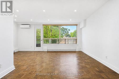 401 - 2500 BATHURST STREET , Toronto, Ontario M6B 2Y8 3