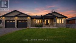 517-517B SHOREWAY DRIVE Ottawa, ON K4P 0G3