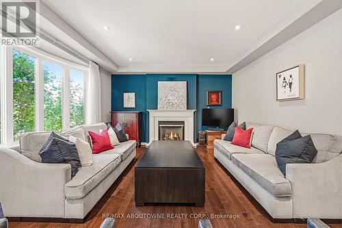 536 Cusick Circle, Milton, ON - Indoor Photo Showing Living Room With Fireplace