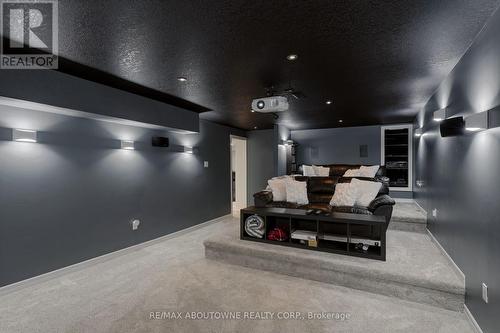 536 Cusick Circle, Milton, ON - Indoor