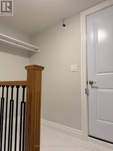 58 SQUIRE DRIVE , Richmond Hill, Ontario L4S 1C5 4