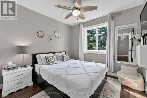 23 - 430 Mapleview Drive E, Barrie, ON - Indoor Photo Showing Bedroom