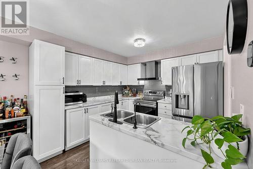 23 - 430 Mapleview Drive E, Barrie, ON - Indoor Photo Showing Kitchen With Stainless Steel Kitchen With Double Sink
