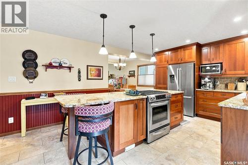 6723 Maple Ridge Drive, Regina, SK - Indoor Photo Showing Kitchen