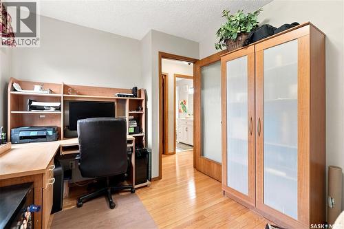 6723 Maple Ridge Drive, Regina, SK - Indoor Photo Showing Office