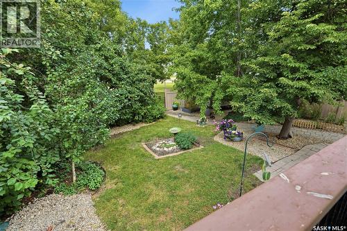 6723 Maple Ridge Drive, Regina, SK - Outdoor