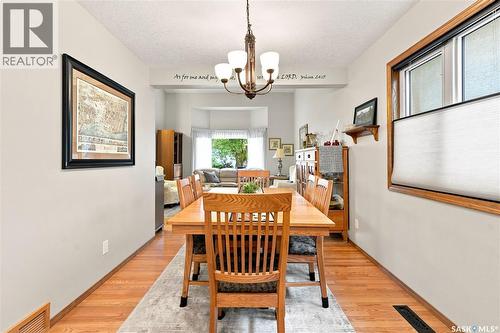 6723 Maple Ridge Drive, Regina, SK - Indoor Photo Showing Dining Room
