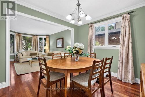 1152 Lockhart Road, Burlington, ON - Indoor Photo Showing Dining Room