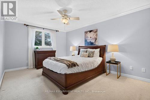 1152 Lockhart Road, Burlington, ON - Indoor Photo Showing Bedroom
