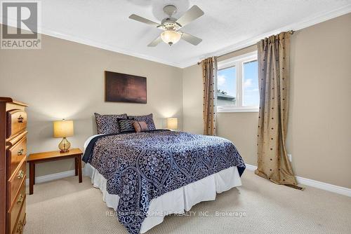 1152 Lockhart Road, Burlington, ON - Indoor Photo Showing Bedroom