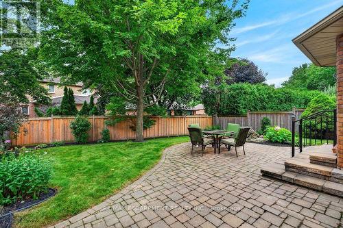 1152 Lockhart Road, Burlington, ON - Outdoor With Backyard