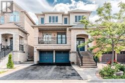 7 PICASSO DRIVE  Brampton, ON L6P 3L5