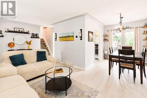 120 Stone Church Road W, Hamilton, ON - Indoor