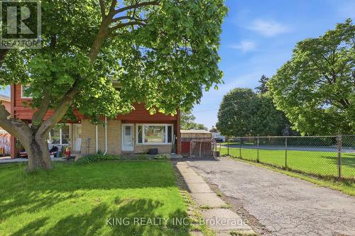 920 Concession Road, Cambridge, ON - Outdoor