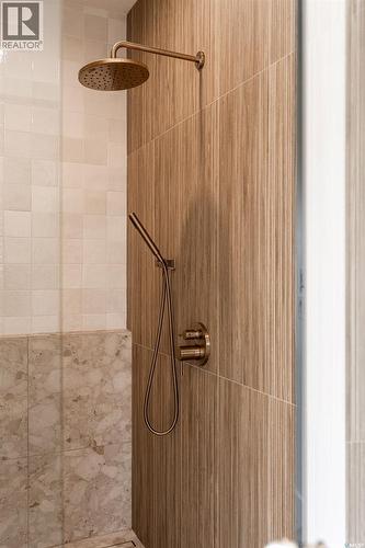 656 Pepper Bend, Saskatoon, SK - Indoor Photo Showing Bathroom