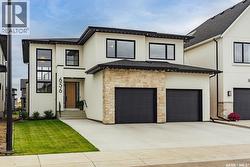 656 Pepper BEND  Saskatoon, SK S7V 1T3
