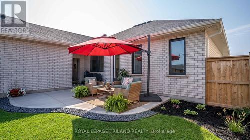 Beautiful Patio and landscaping - 138 Renaissance Drive, St. Thomas, ON - Outdoor With Deck Patio Veranda With Exterior