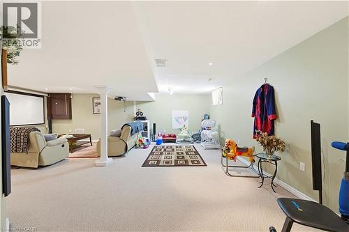 805 Munich Circle, Waterloo, ON - Indoor