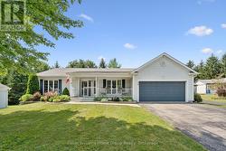 90 WHITE BARK WAY  Centre Wellington (Belwood), ON N0B 1J0